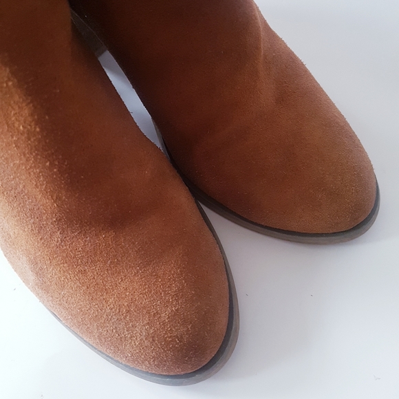 URBAN OUTFITTERS Brown Suede Ankle Boots - Picture 6 of 11